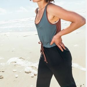 Kavu Jammin Jumper Size XL Multicolor